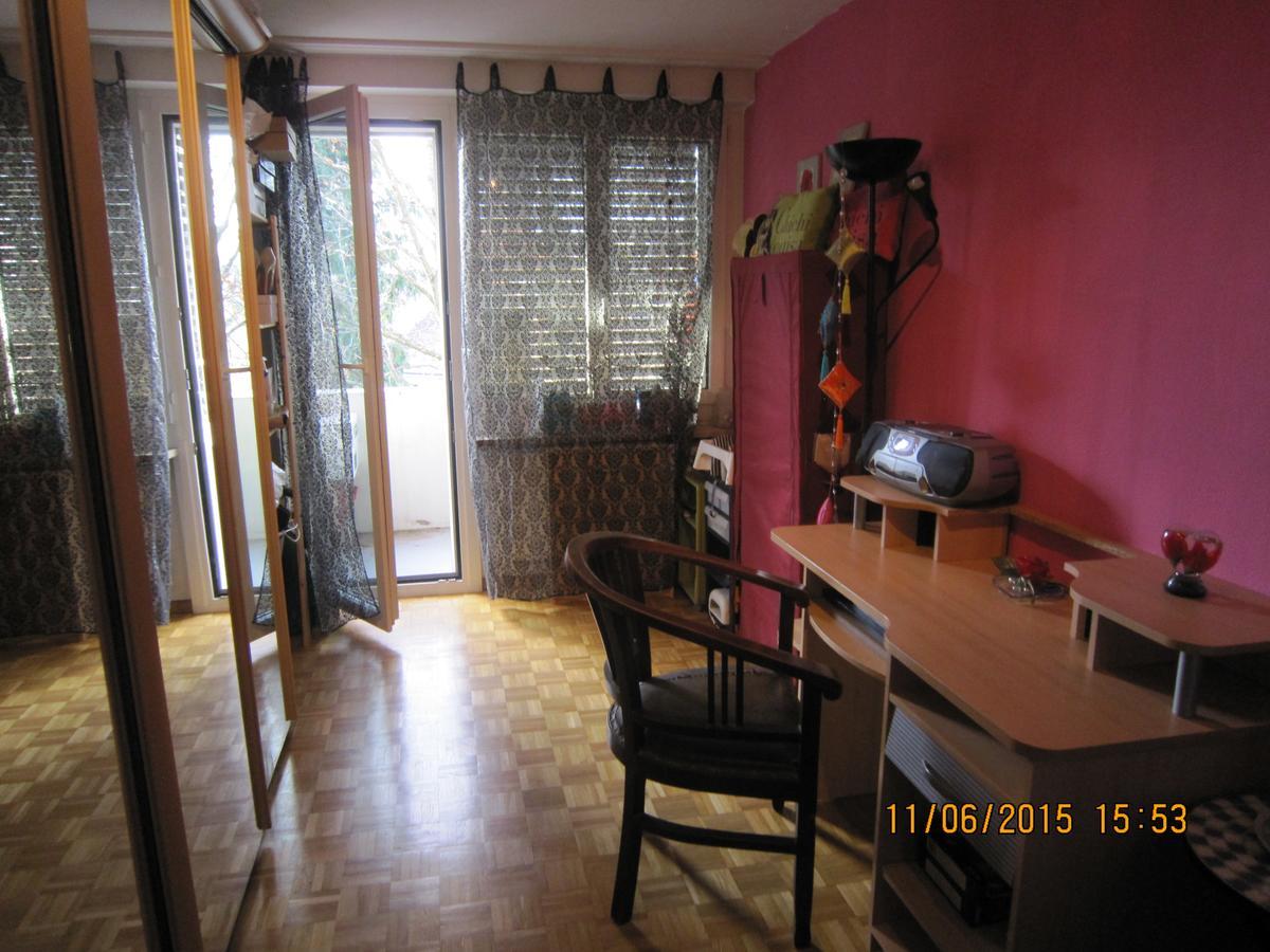 Schoenes Zimmer In Der City Βασιλεία Εξωτερικό φωτογραφία